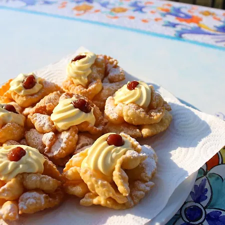 Torre Cangiani * Massa Lubrense