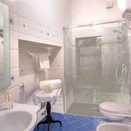 Torre Cangiani Massa Lubrense