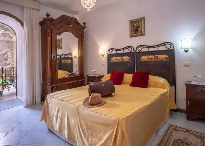 Agroturismo Torre Cangiani Massa Lubrense