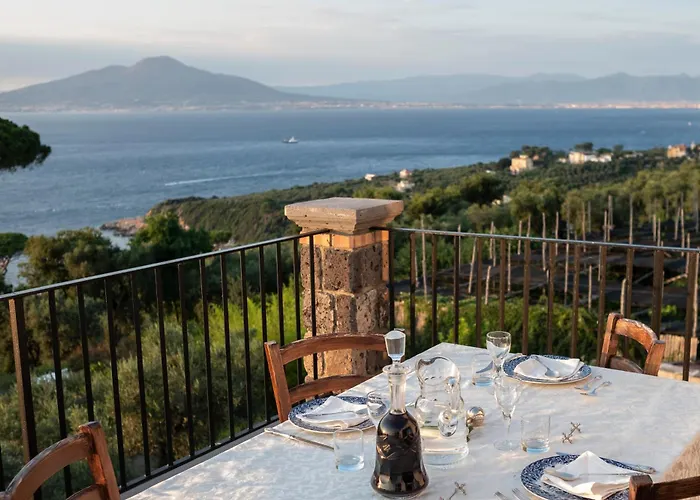 Torre Cangiani Massa Lubrense